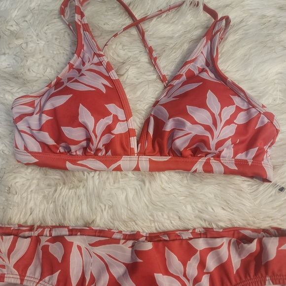 All In Motion Bikini Small - Picture 2 of 4